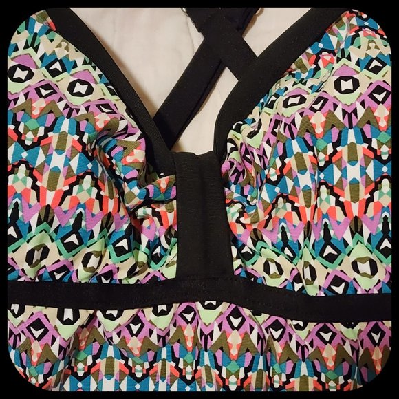 NEXT || Multi-colour Tankini (SIZE 34D) - Picture 2 of 7